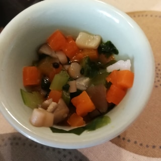 【離乳食後期】にんじん小松菜しめじの煮物